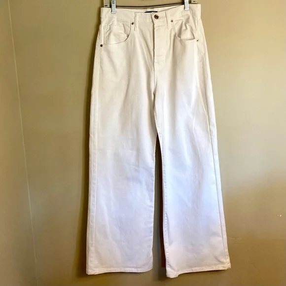 NEW Fashion Nova High Waist Wide Leg Jeans Medium Stretch White Size 9 or 29 - Picture 5 of 11